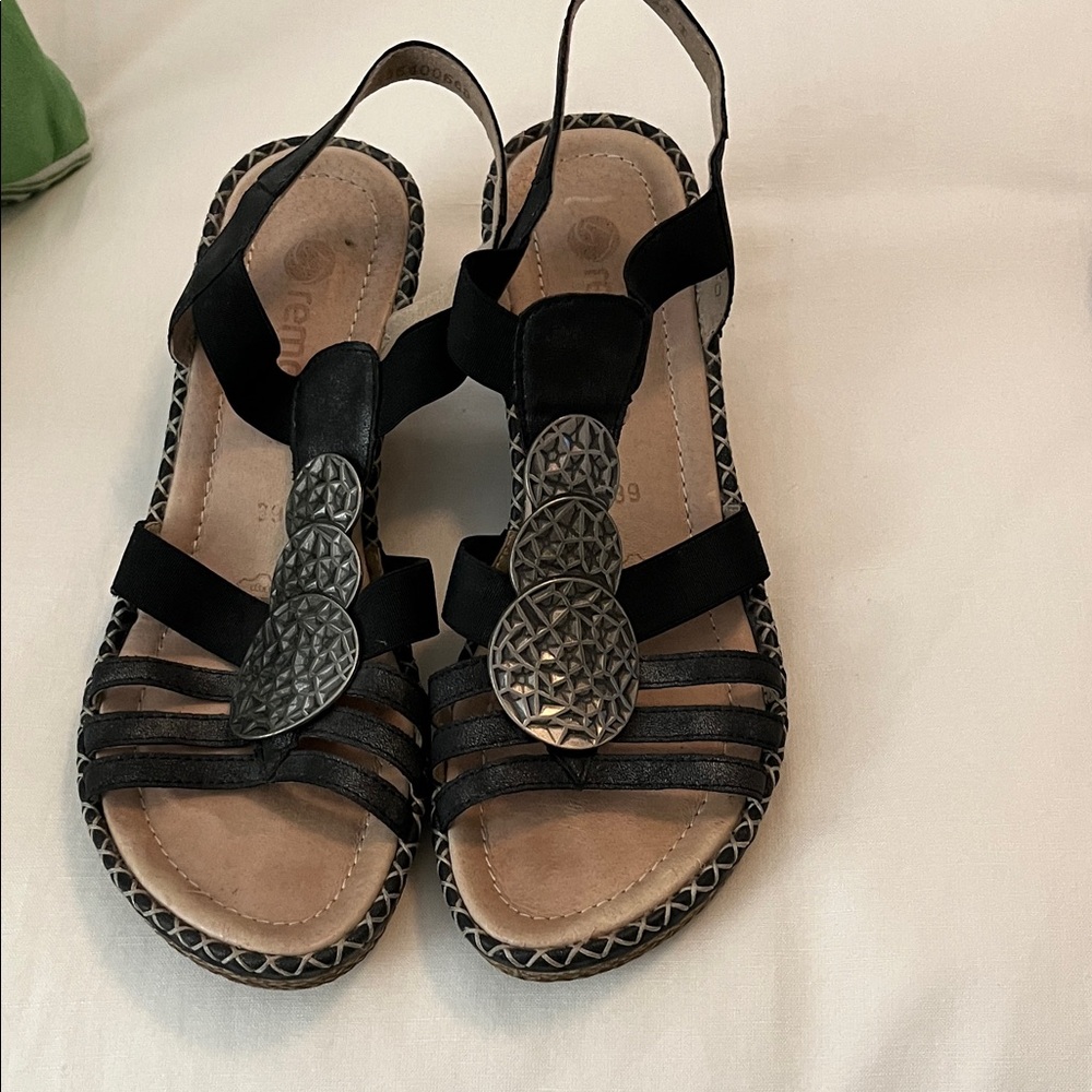 Remonte Black Sandals with Metallic Accents